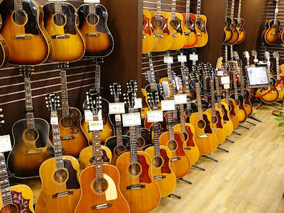 Foto de アコースティックギター専門店 Advance Guitars