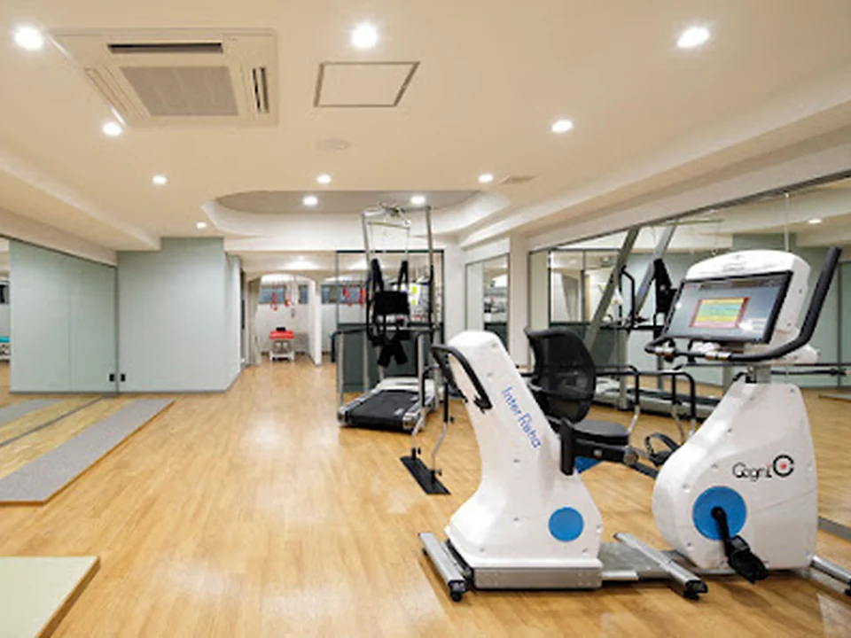 リハビリ専門施設 AViC THE PHYSIO STUDIO 尾山台店
