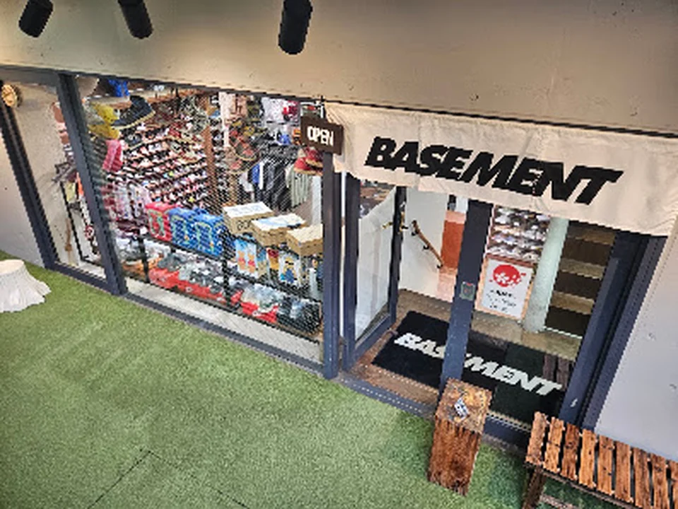 BASEMENT TOKYO