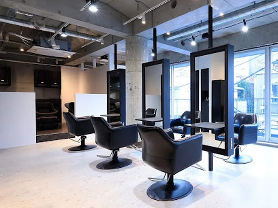 BONDZSALON 表参道店