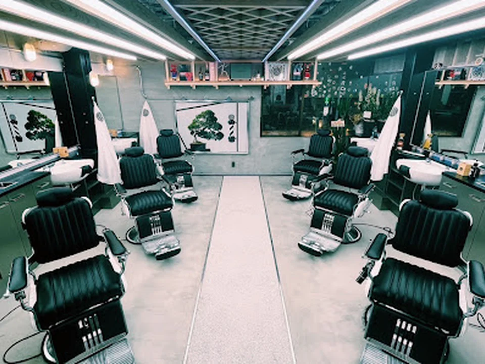 DAMDEE TOKYO HAIR LOUNGE 新宿店