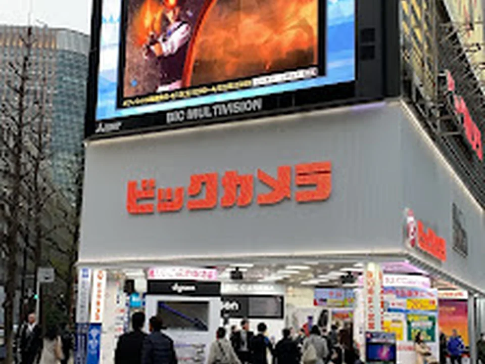 DELL Real Site ビックカメラ 有楽町店