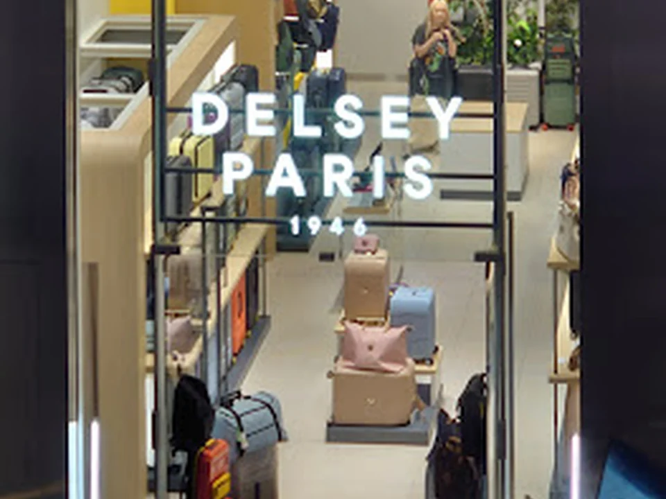 DELSEY PARIS ＫＩＴＴＥ MARUNOUCHI
