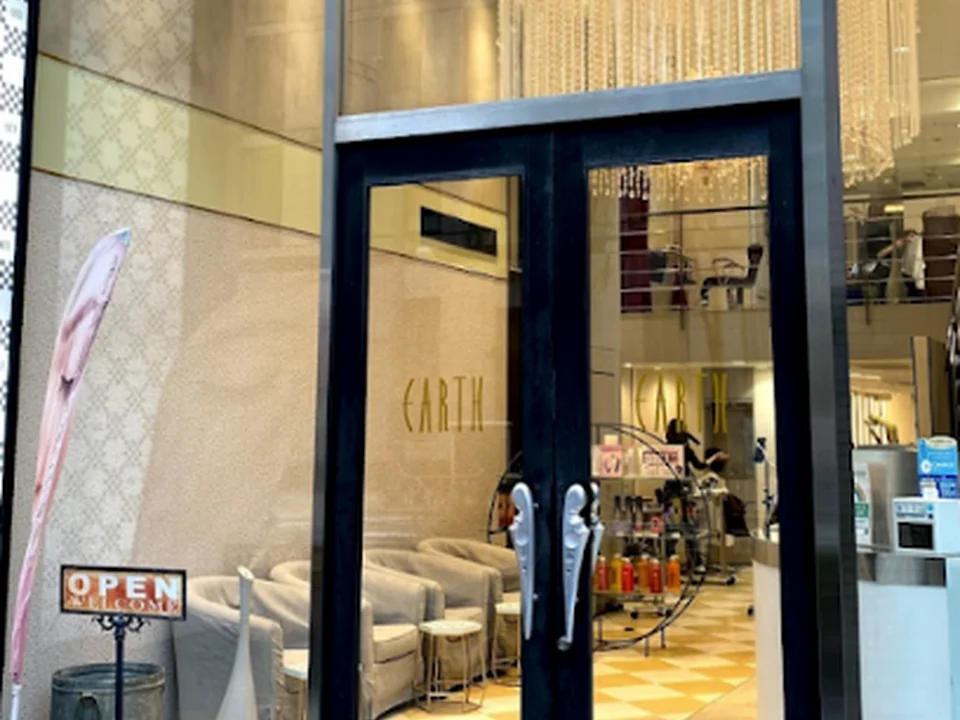 EARTH 銀座店