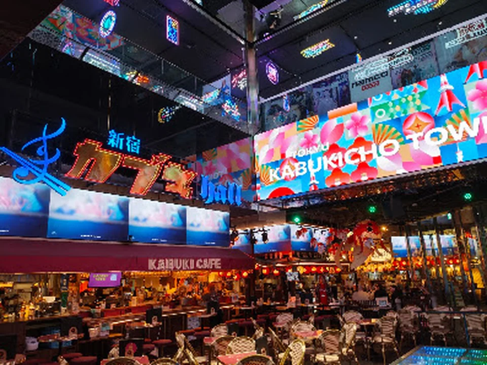 Foto de 新宿カブキhall / 歌舞伎横丁｜Shinjuku Izakaya & Food Court Kabuki Hall
