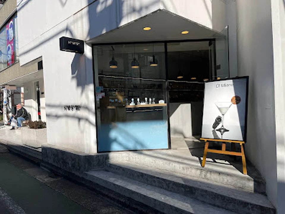 H°M'S" WatchStore 表参道店