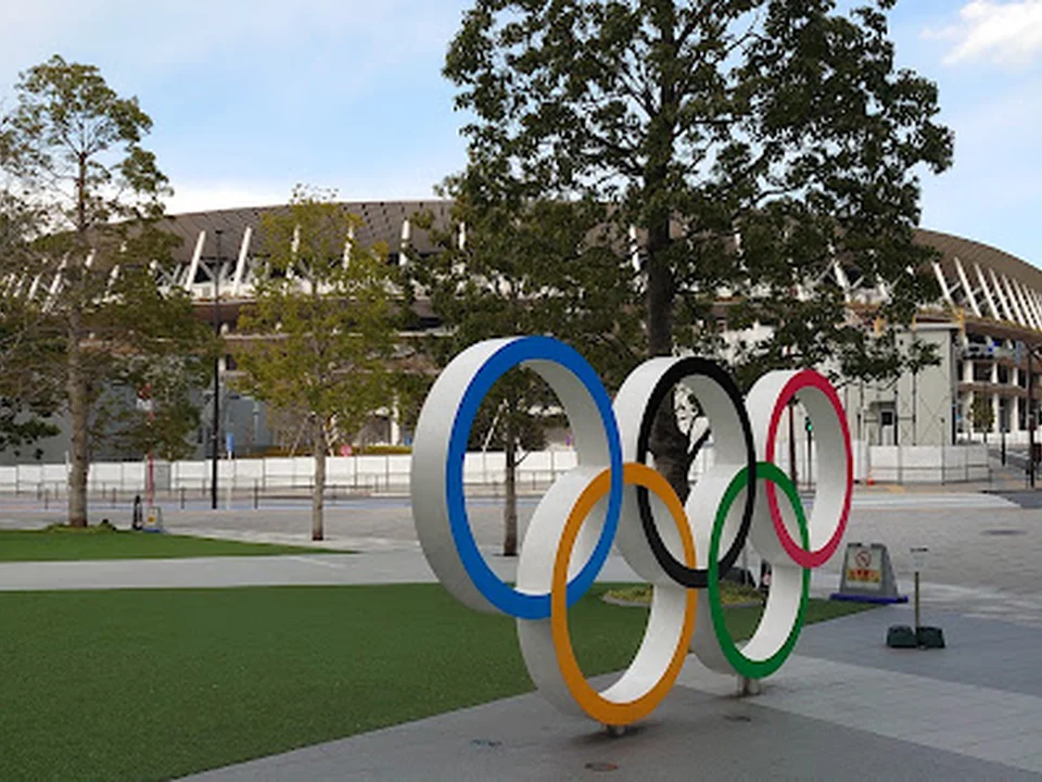 JAPAN SPORT OLYMPIC SQUARE