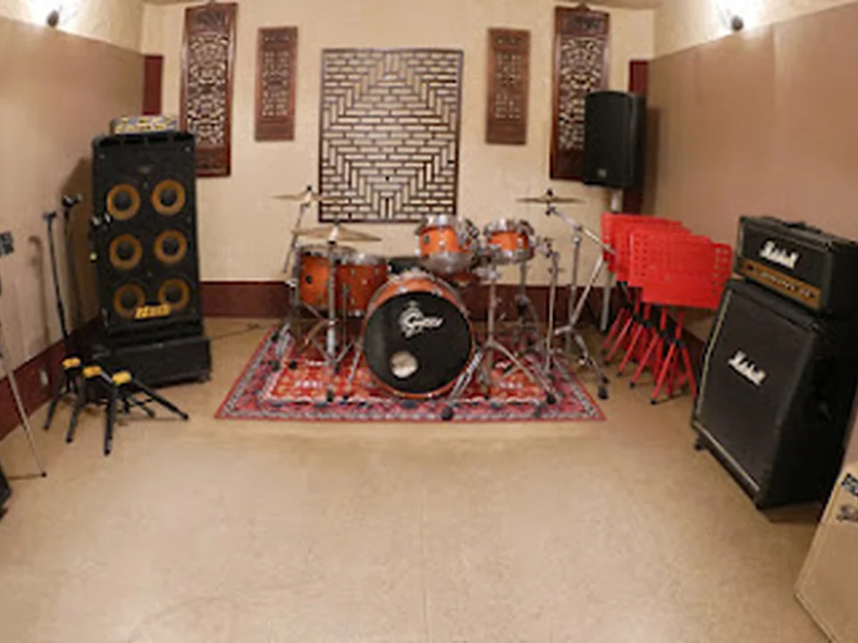 Majestic Studio