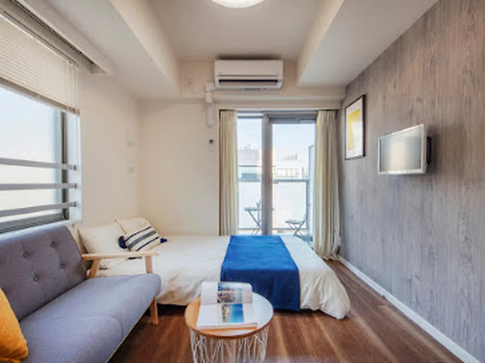 Modern Living Japan