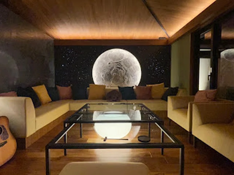 MOON901