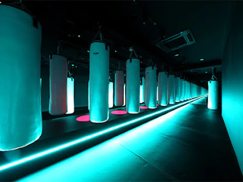 ボクシングフィットネスジム NOA 新宿校