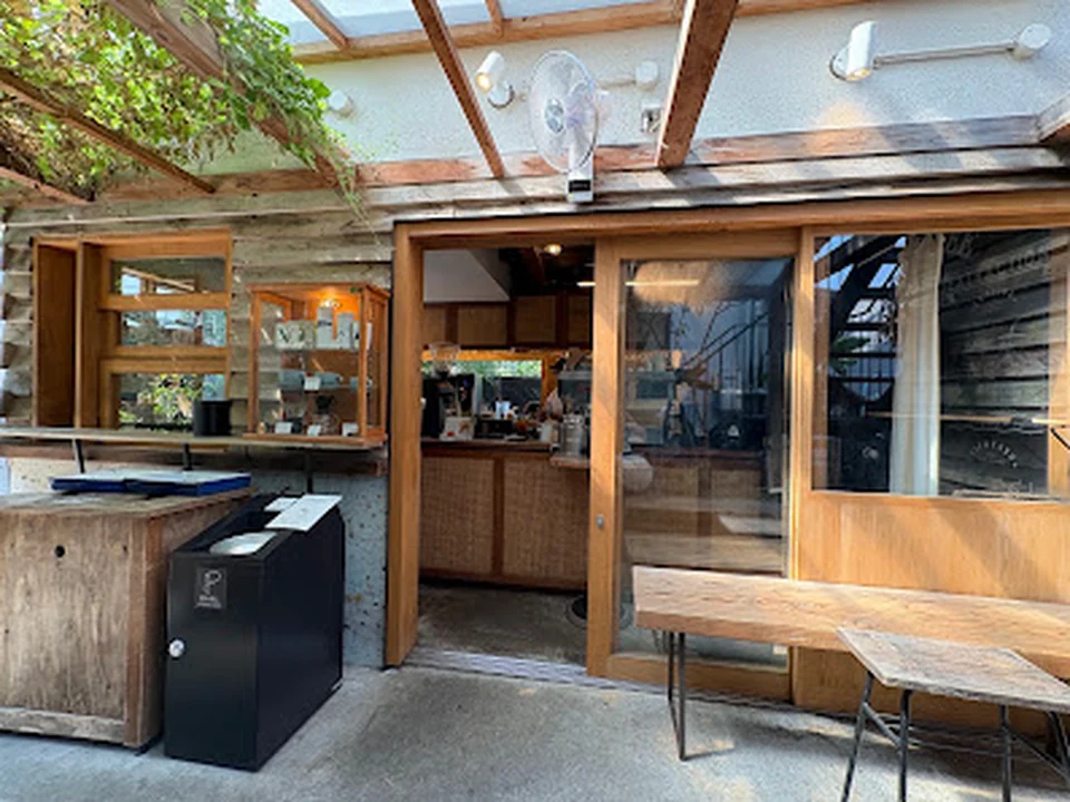 ONIBUS COFFEE 中目黒駅前店
