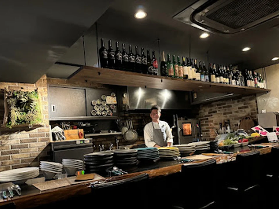 osteria gravino (オステリア グラビーノ)