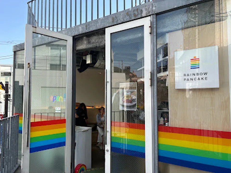 レインボーパンケーキ カフェ原宿・神宮前店（RAINBOW PANCAKE）