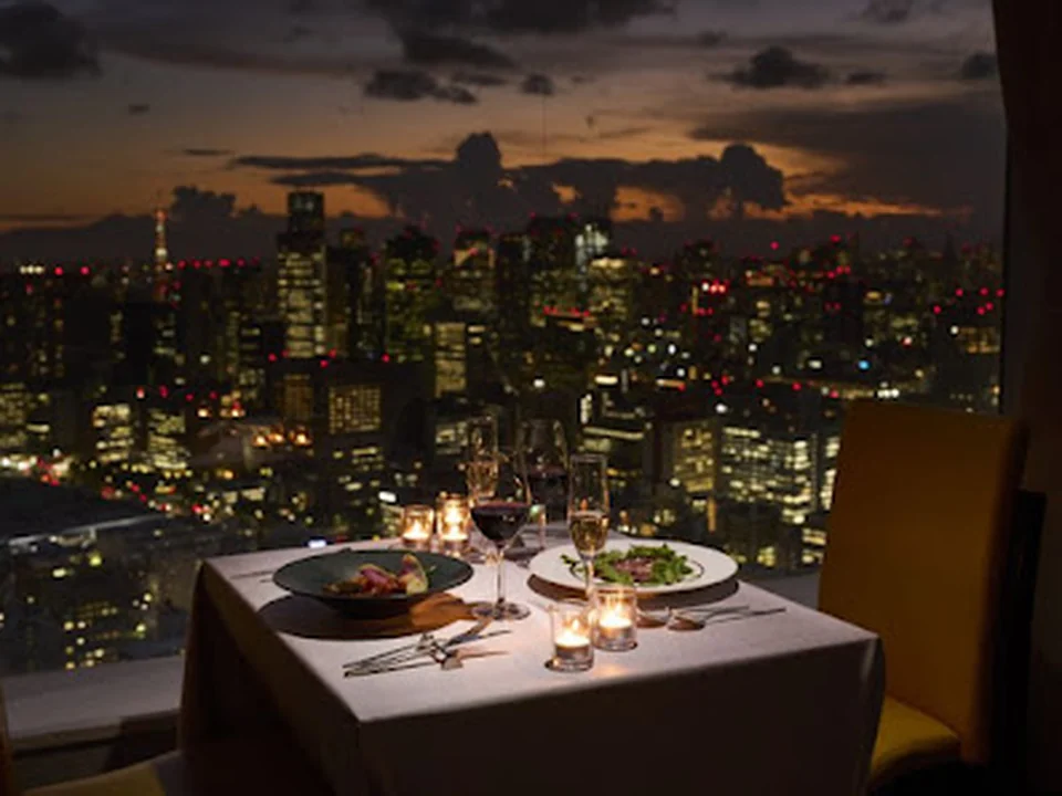 レストラン ルーク ウィズ スカイラウンジ RESTAURANT LUKE with SKY LOUNGE