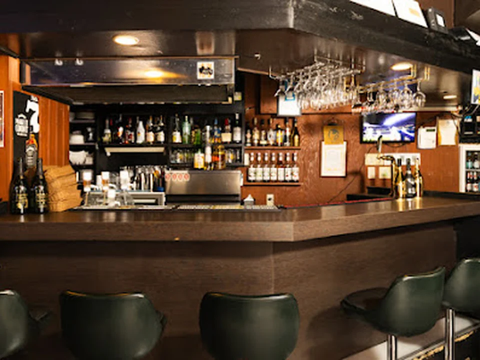Sports BAR AJITO（スポーツバーアジト）池袋
