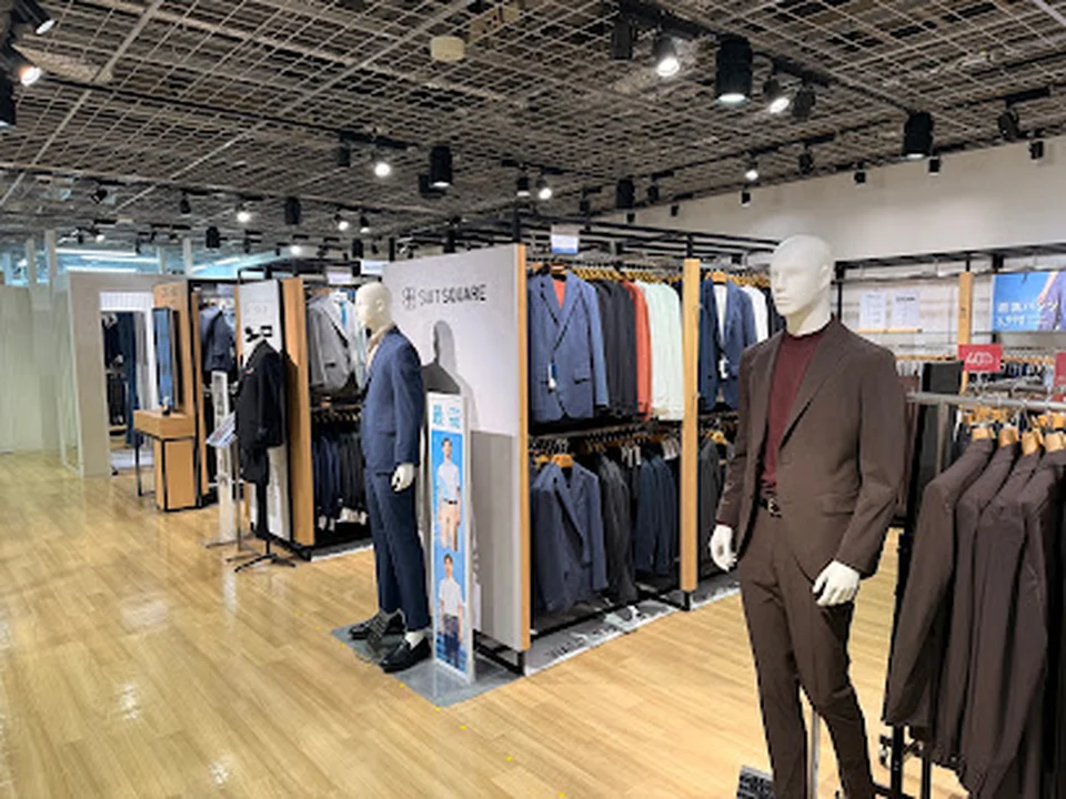 SUIT SQUARE ヨドバシAkiba店