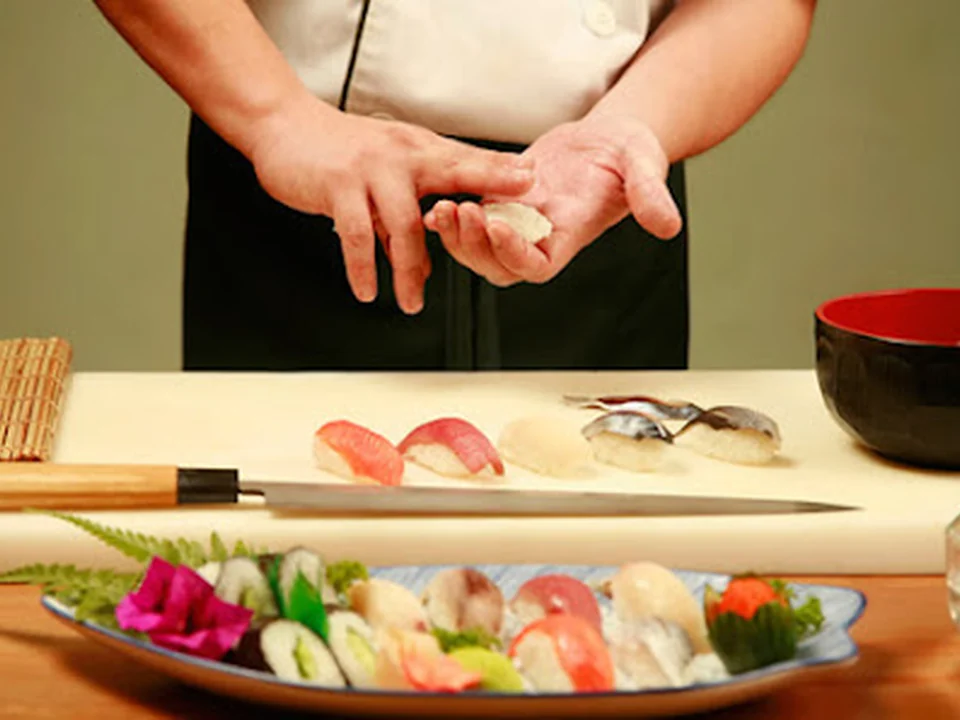 SUSHI EXPERIENCE JAPAN