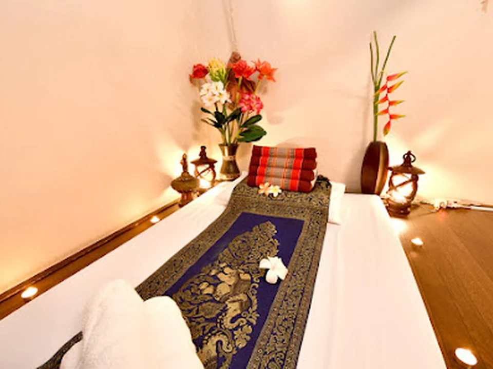 タイリラクゼーション バンコクスパ - Thai Relaxation Bangkok Spa