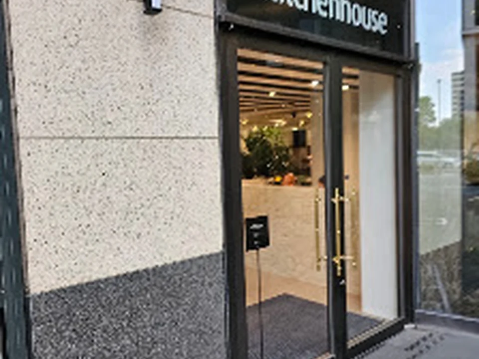 キッチンハウス／グラフテクト新宿ショールーム（株式会社TJMデザイン ）