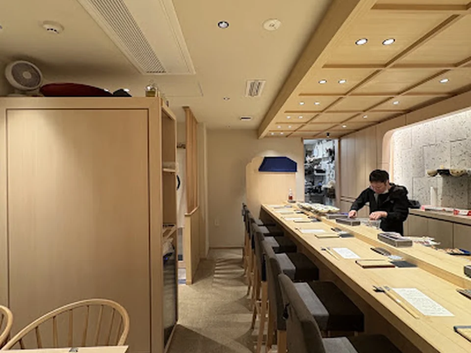 新宿 鮨 はつめ