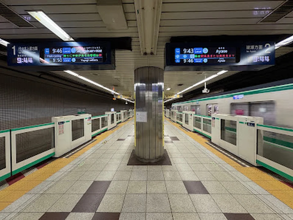乃木坂駅