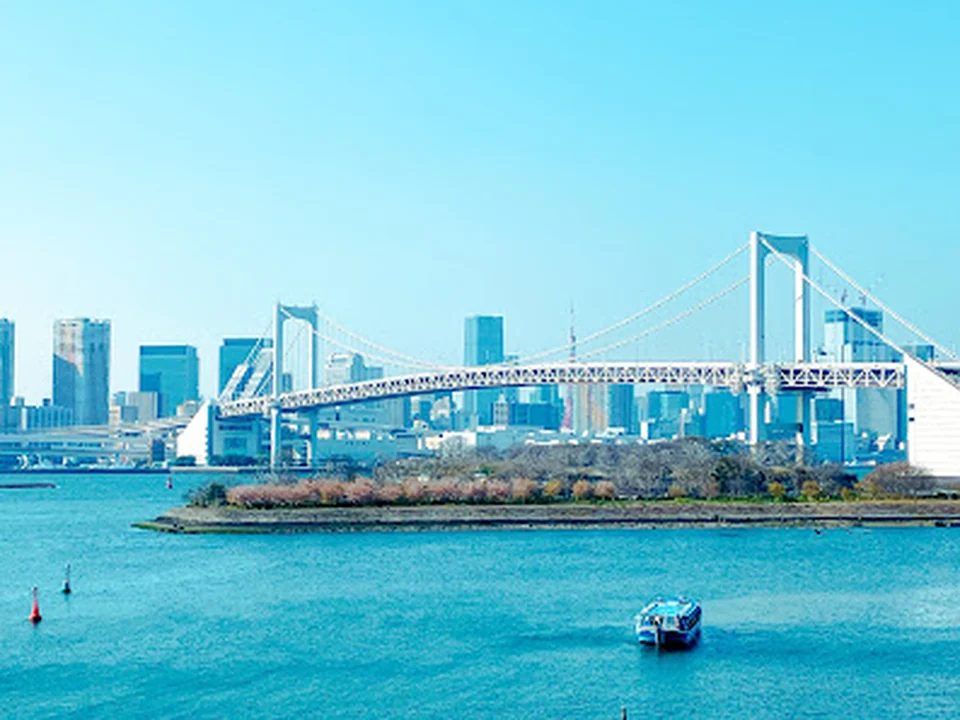 お台場海浜公園の展望デッキ