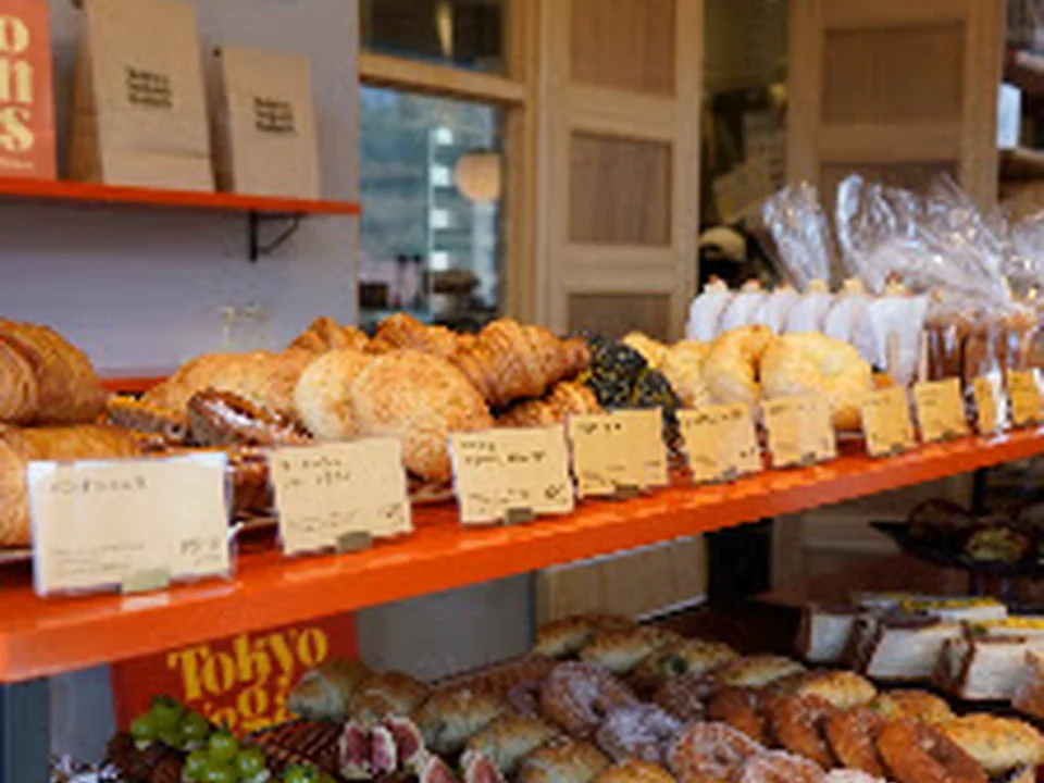 TOKYO VEGAN BAKES