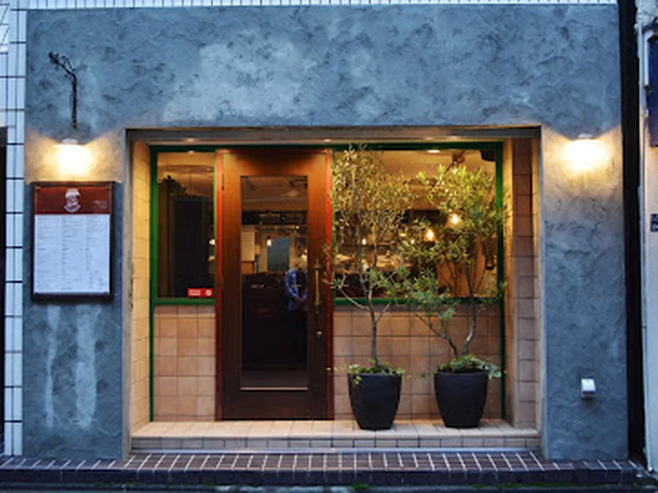 TRATTORIA Quattro Mani 82