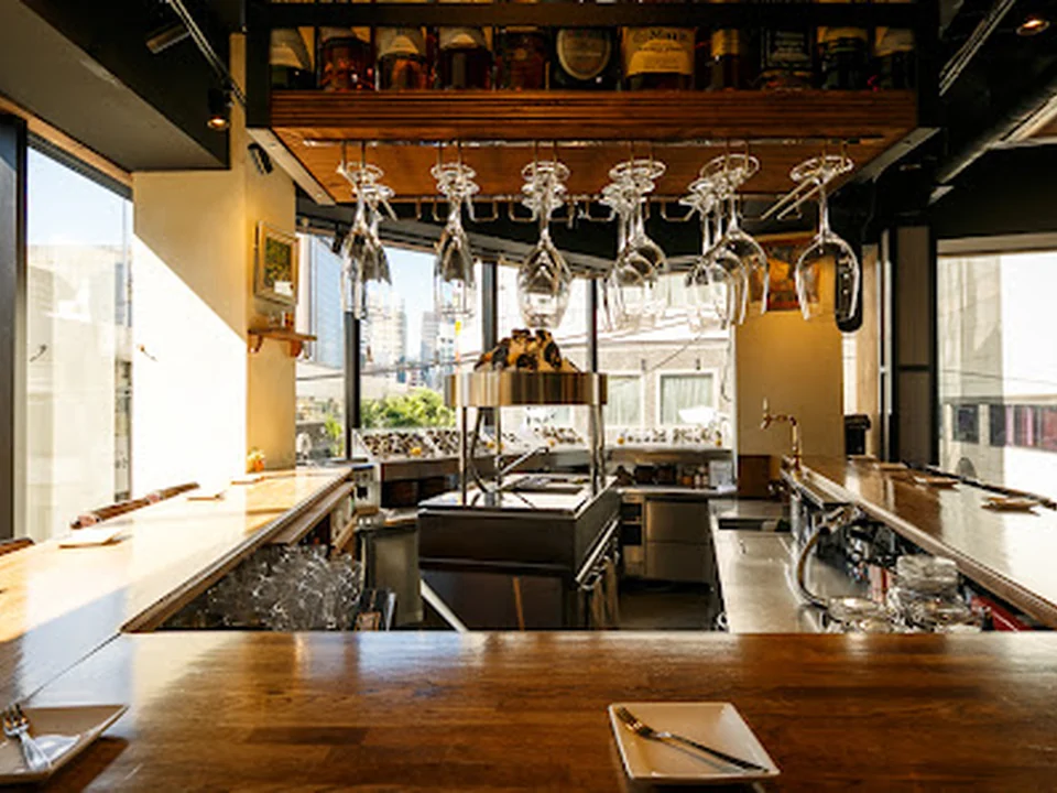 TRINITY OYSTER HOUSE トリニティ オイスター ハウス 銀座店
