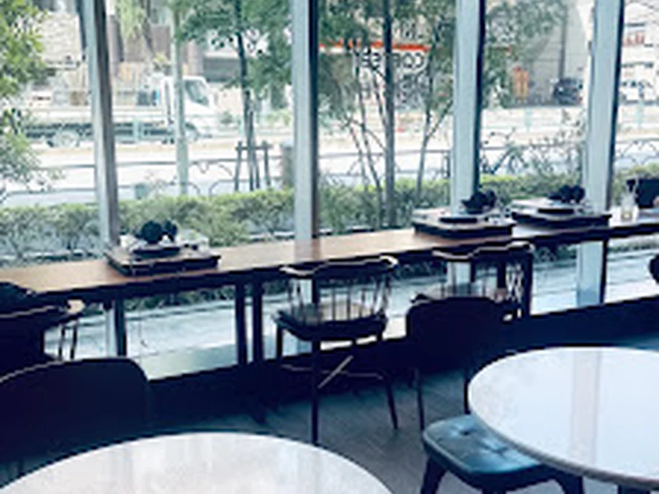 UNI COFFEE ROASTERY オークウッドホテル麻布