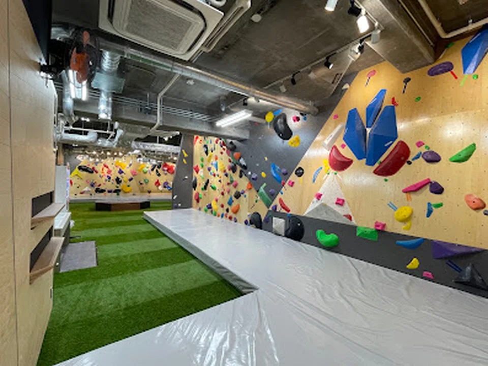 Urban Base Camp 新宿