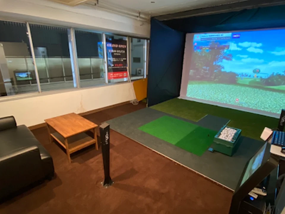 YGC四谷ゴルフ倶楽部＆URBAN GOLF24 YOTSUYA