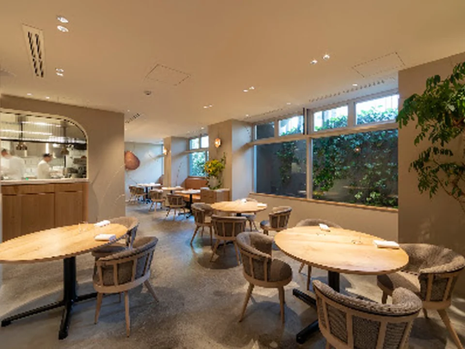 Restaurant NéMo, 東京