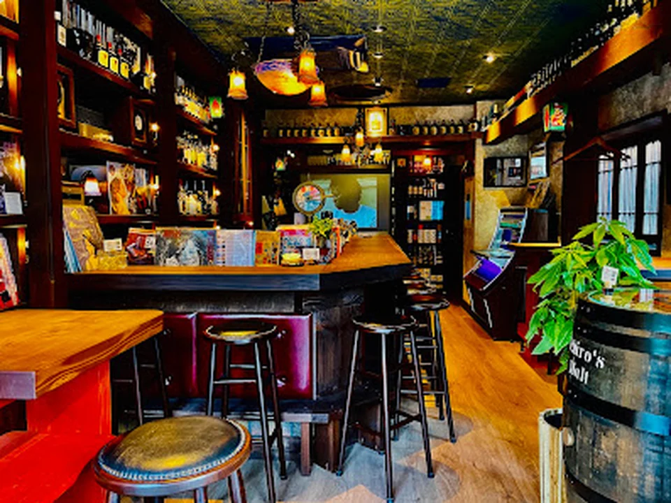 The Auditorium - Japanese whisky, Cocktail & Good music Bar 上野, 東京