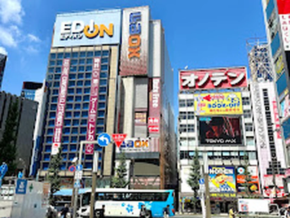 エディオン AKIBA, 東京